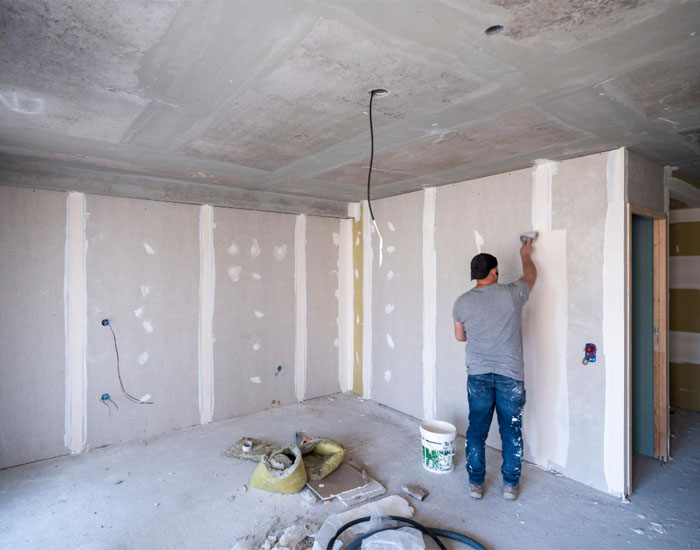 Plaquiste à Sourdeval